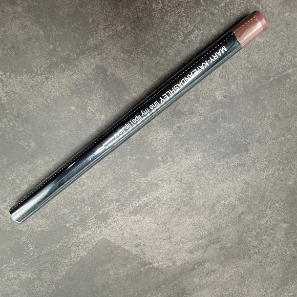 Mary-Kate Line My Lips Lipliner – Natural 💄✨ - Picture 1 of 5